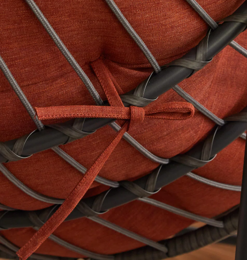 Modern Rocking Chair – Ergonomic Egg-Shaped Papasan Chair